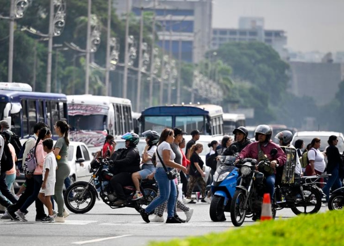 Nicolás Maduro dijo el pueblo de EU debe saber que en Venezuela tiene un pueblo amigo, amistoso, pacífico, y tiene un gobierno también amistoso.