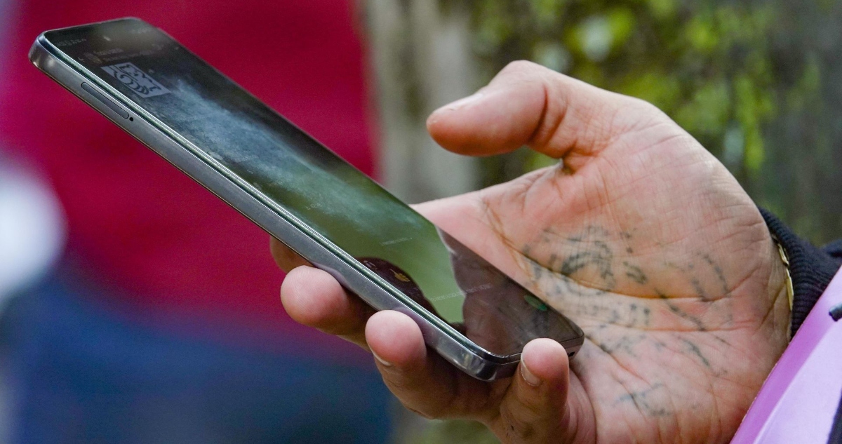 Peña Merino respondió en la "mañanera" las principales dudas sobre el registro de celulares.