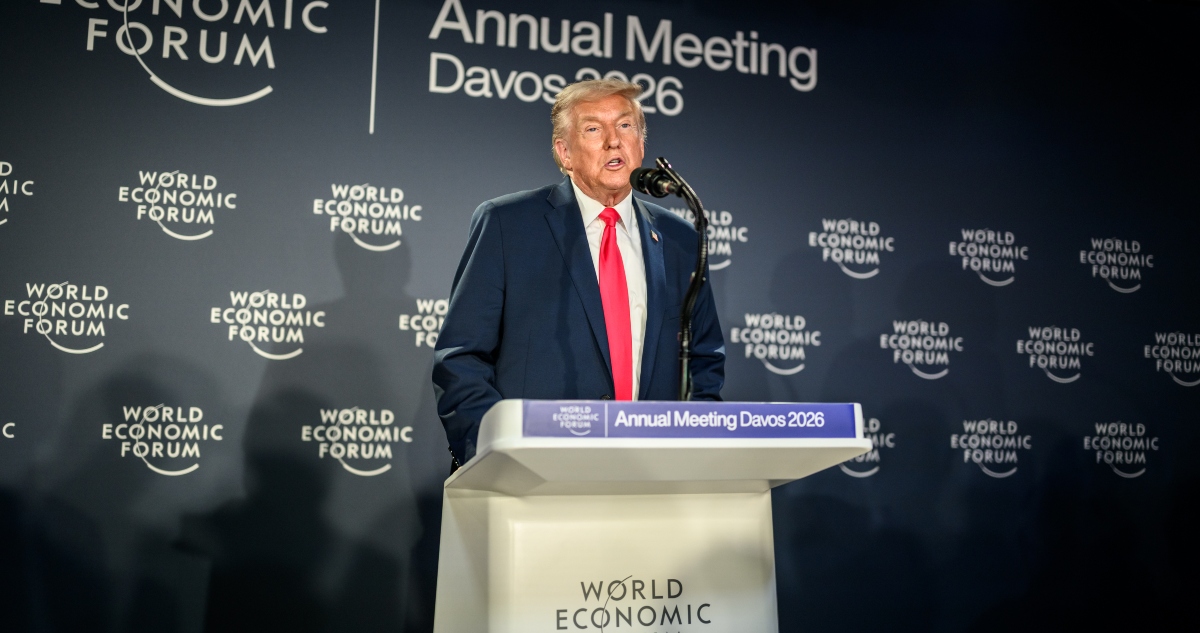 Trump aseveró que China no se apoderará de Canadá.