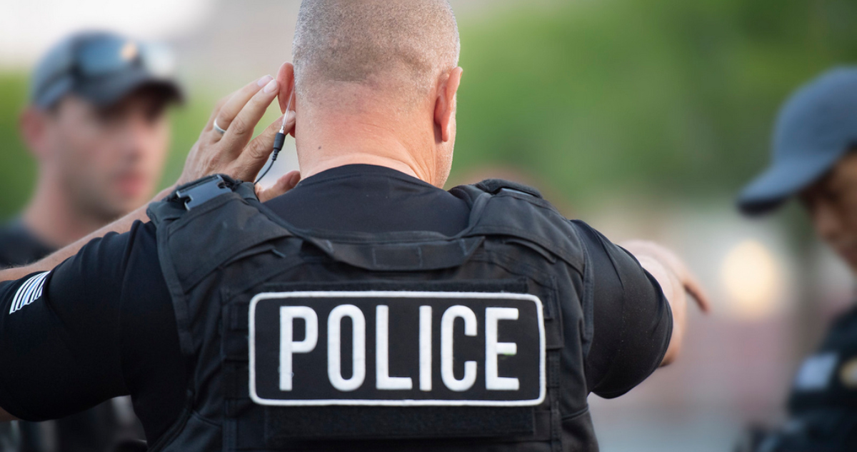 Trump defiende al ICE tras ejecución de mujer: "era alborotadora profesional".