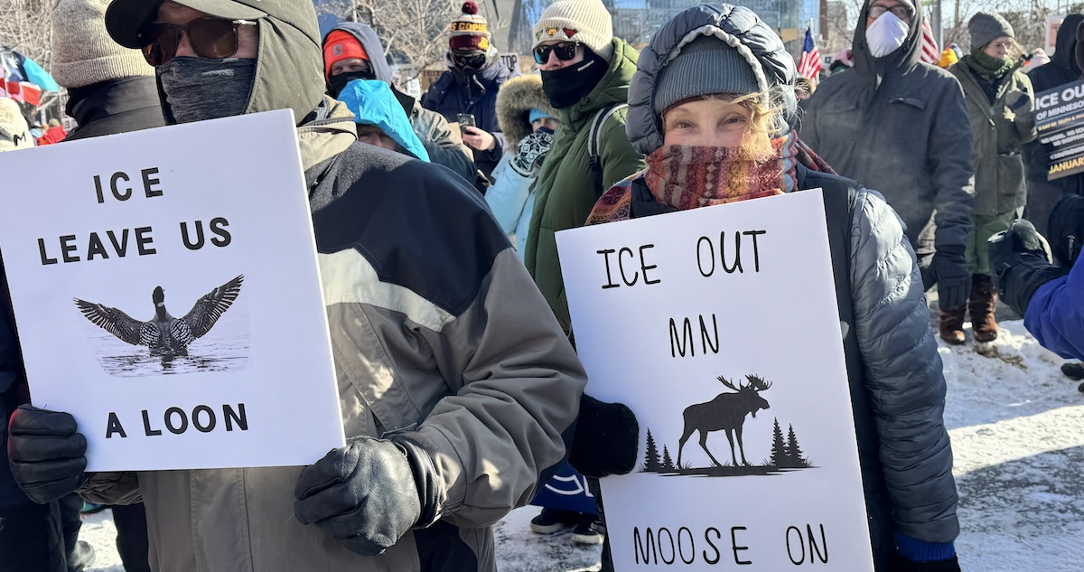 Trump ordenó a agentes federales que no intervengan en las protestas contra ICE en las ciudades de EU gobernadas por demócratas.