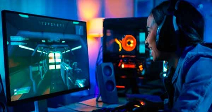 Juego excesivo afecta dieta y sueño en jóvenes.