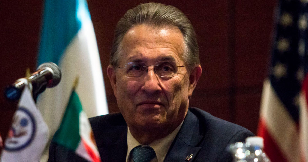 Caso Epstein liga a exembajador Anthony Wayne con abuso de niños. AMLO “fue enterado”