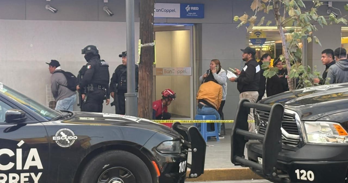 Una balacera en el centro de Monterrey, Nuevo León, dejó este jueves a al menos siete personas heridas luego de que cuatro sujetos armados se enfrentaran.