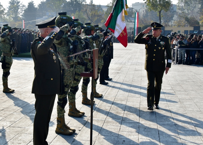 El titular de la Defensa, General Ricardo Trevilla Trejo, tomó protesta este lunes al General de División de la Guardia Nacional (GN), Guillermo Briseño Lobera.