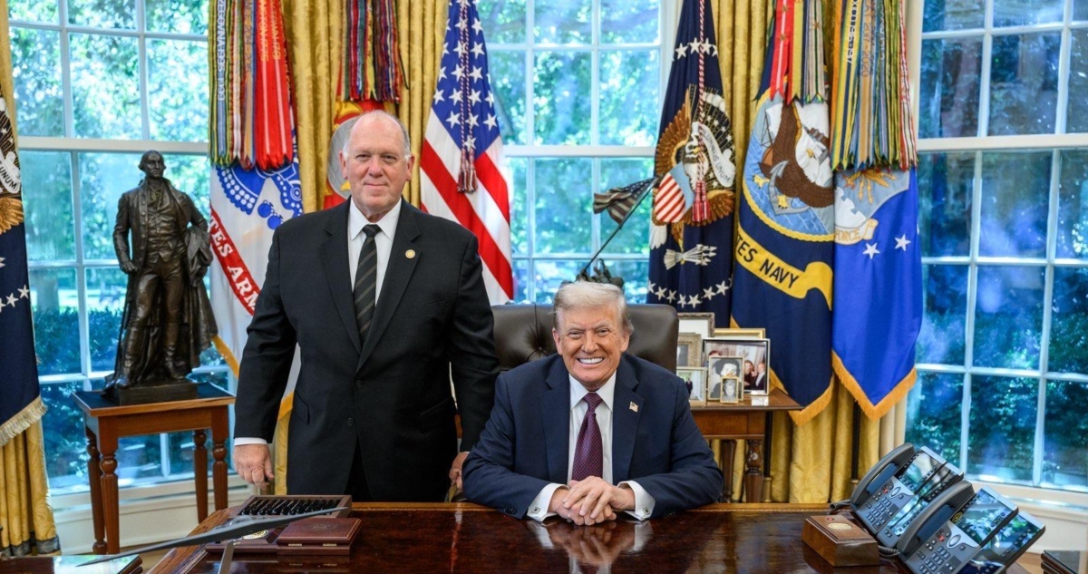 Toman Homan anunció el fin de la operación migratoria de ICE en Minnesota.