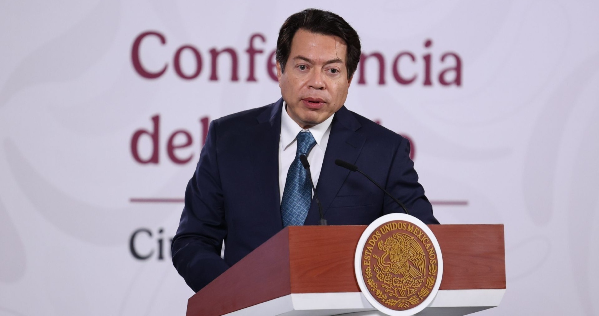 Mario Delgado Carrillo, titular de la Secretaría de Educación Pública (SEP), confirmó la noche del sábado el asesinato de su tía y su prima en Colima.