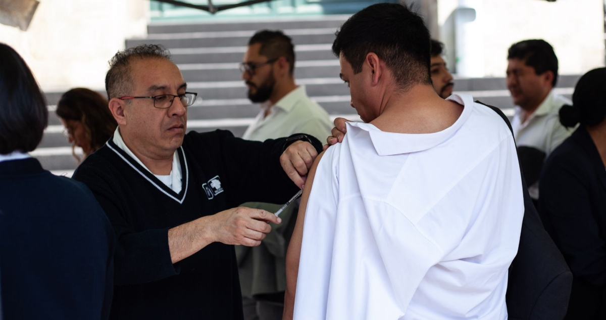 La Secretaría de Salud anunció la primera defunción por sarampión en la Ciudad de México al presentar el informe diario del brote con corte al 9 de febrero.