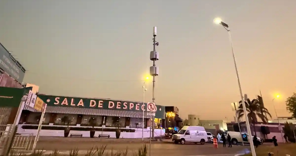 Cuatro hombres son los detenidos por el ataque al bar Sala de Despecho Puebla, ubicado en la Isla de Angelópolis, hecho que ocurrió la madrugada del sábado.