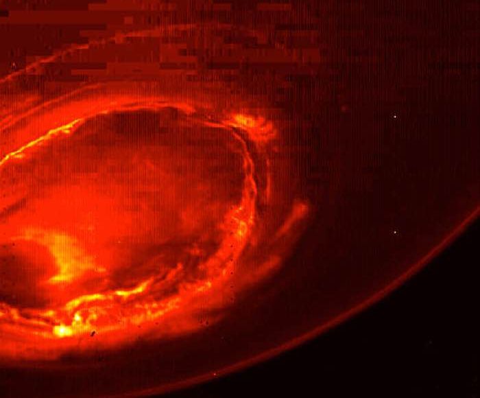 Vista de luces del sur de Juno. Foto: sonda Juno NASA