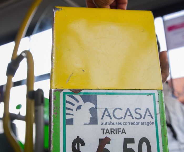 Los camiones morados con una tarifa mínima 6.50 pesos . Foto: Cuartoscuro